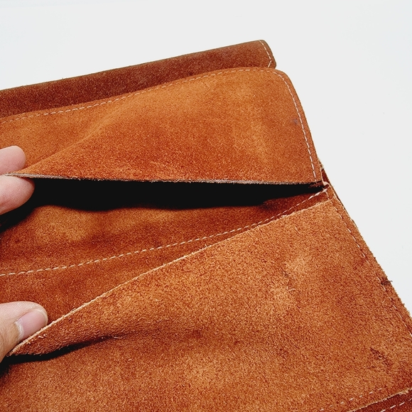 VINTAGE 70's Brasil Brown Suede Wallet CHECKBOOK HOLDER Snap Closure 7"×4"×1" - Picture 9 of 16